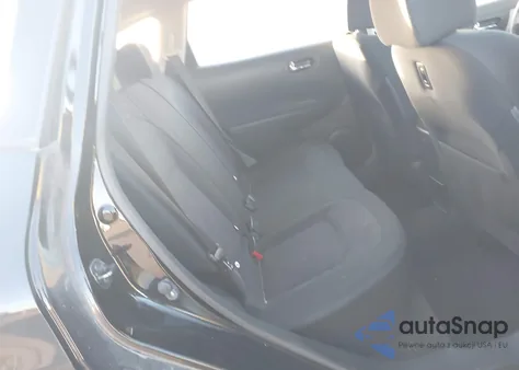 2015 Nissan Rogue Select S z USA, uszkodzony, nr VIN JN8AS5MVXFW757676